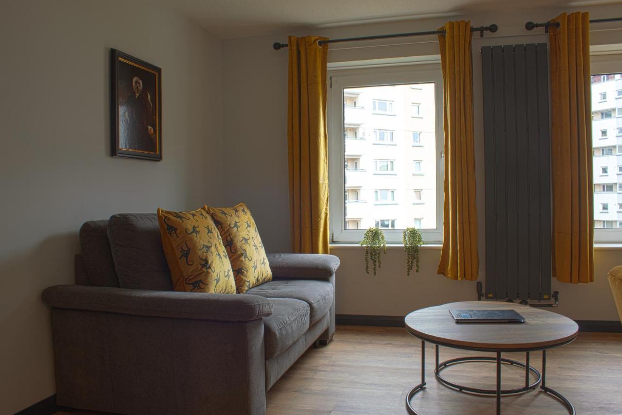 Holyrood New Apartment Edinburgh Bagian luar foto